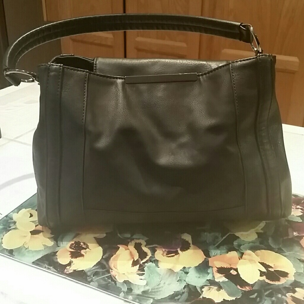 Mossino Black Bag